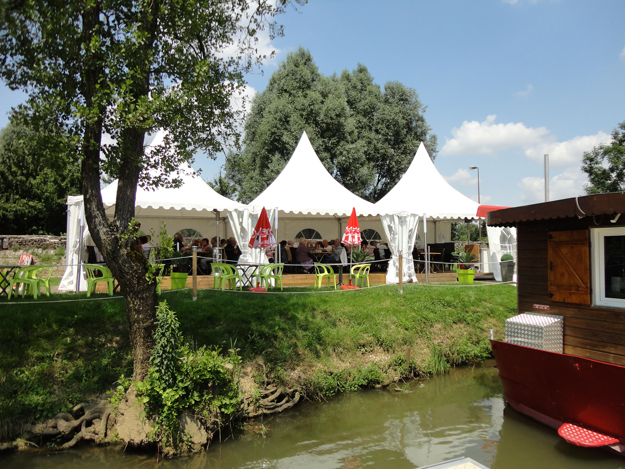 Restaurant de bord de Saône vers Pont-de-Vaux 